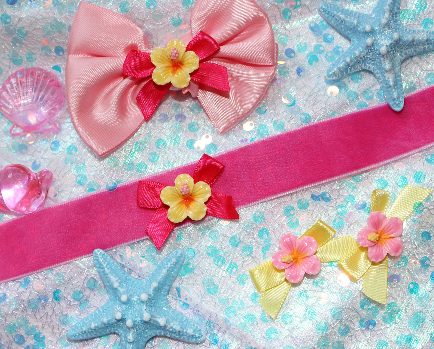 Hibiscus hottie choker