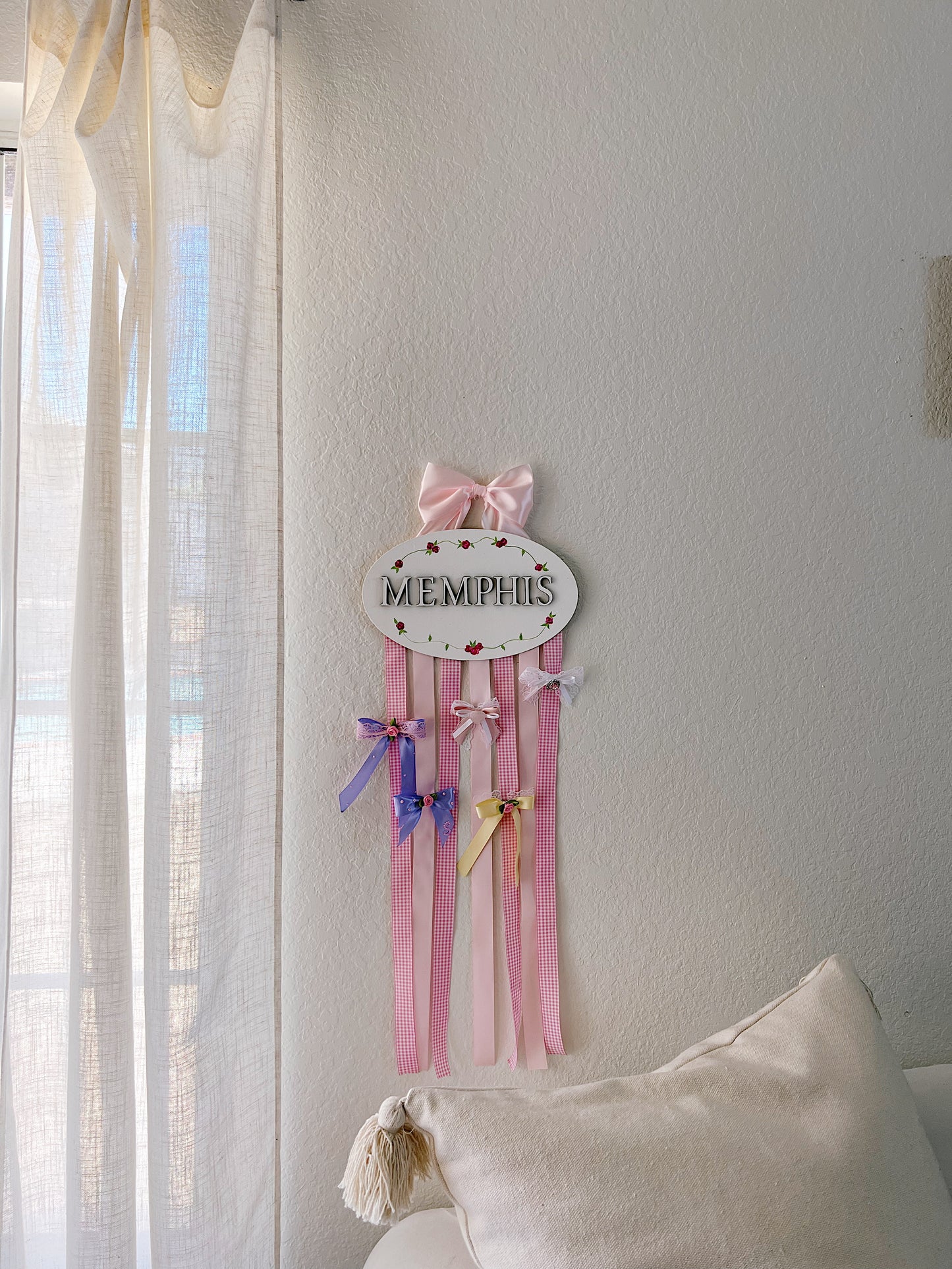 The Oval Bow Holder (Customizable)
