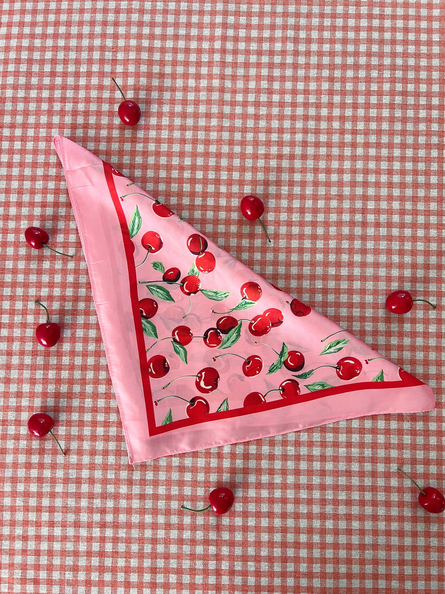The pink Cherry bomb headscarf