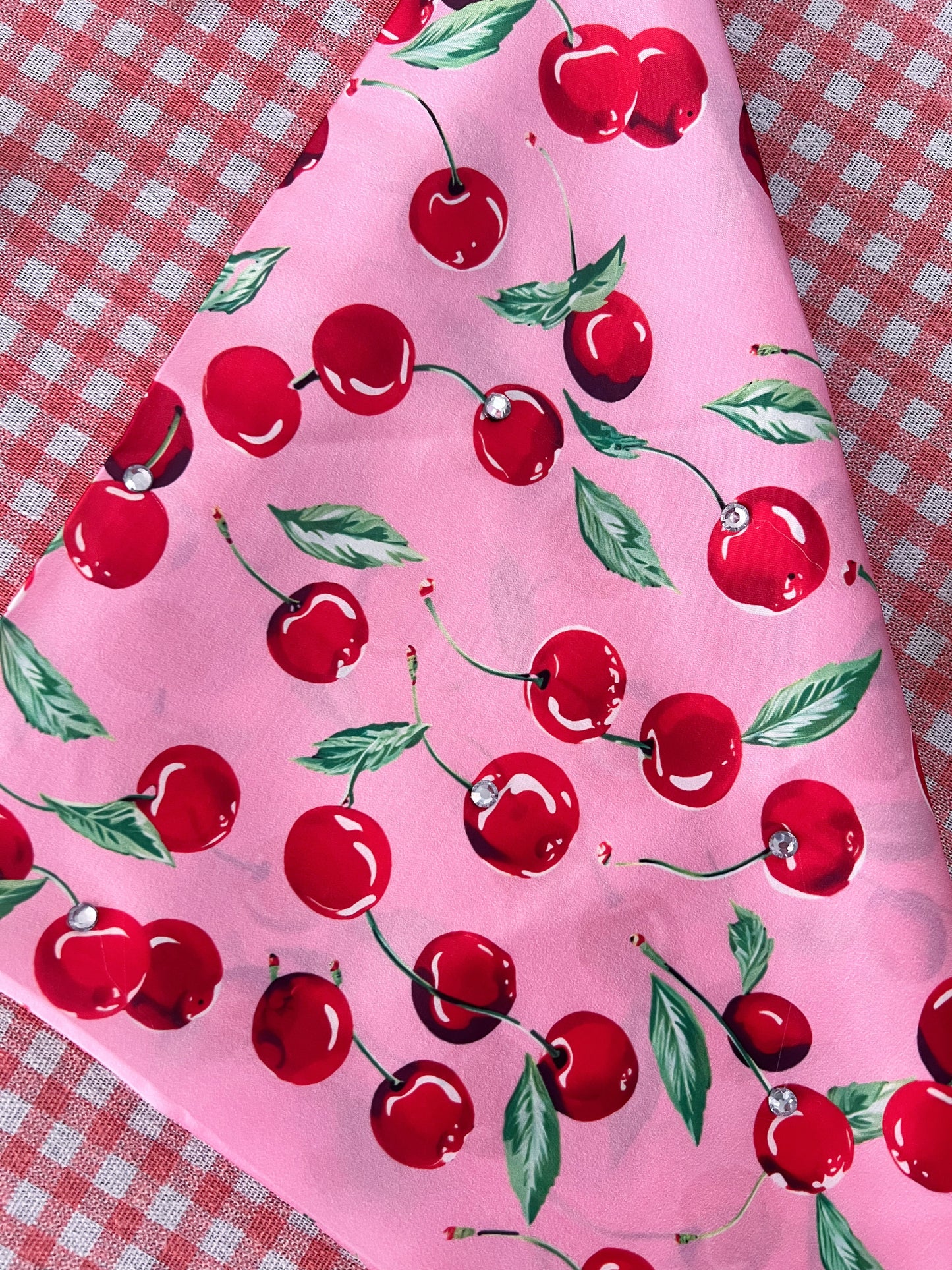 The pink Cherry bomb headscarf