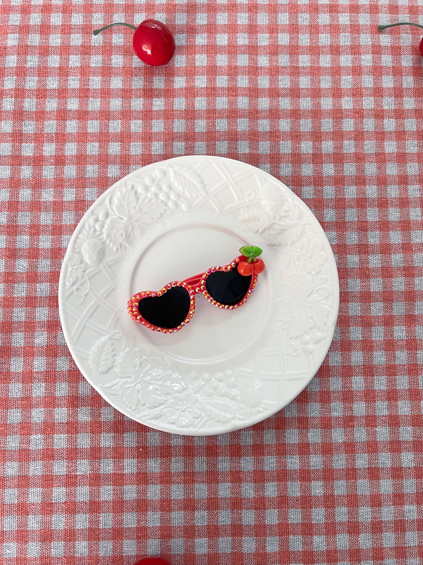 The red cherry sugar sunglasses