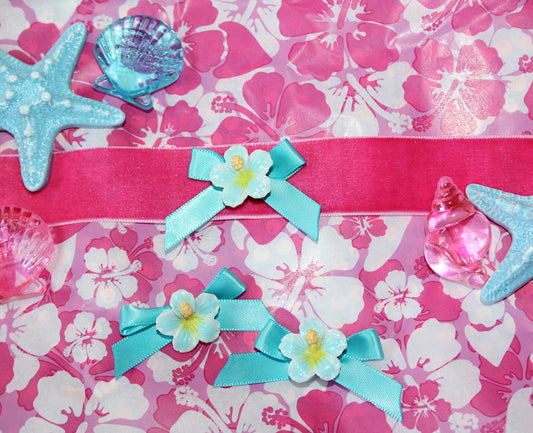 Blue reef hibiscus choker
