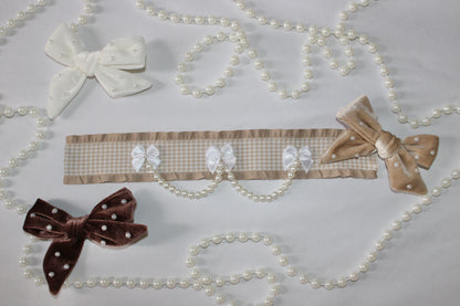 Tan gossip choker