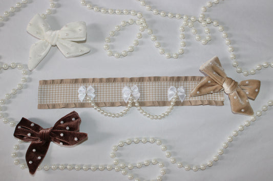 Tan gossip choker