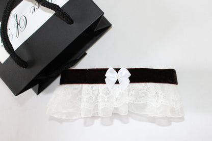 Luxe latte choker