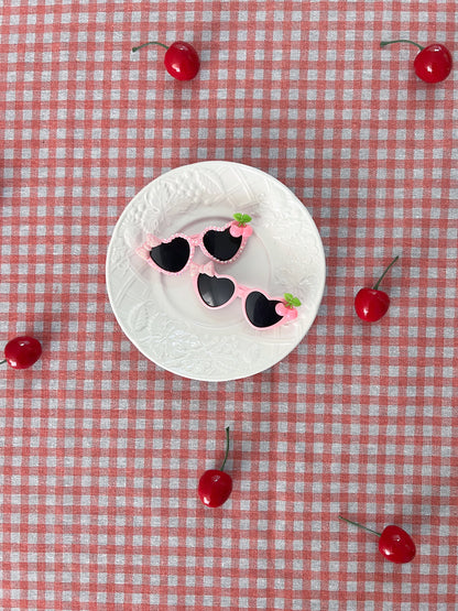 The pink cherry sugar sunglasses