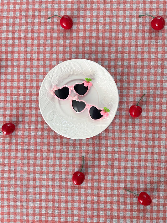 The pink cherry sugar sunglasses