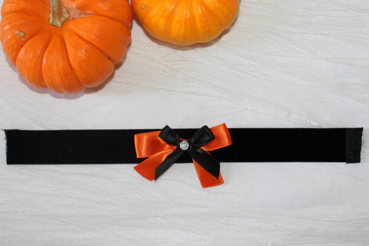 Candy corn crush choker