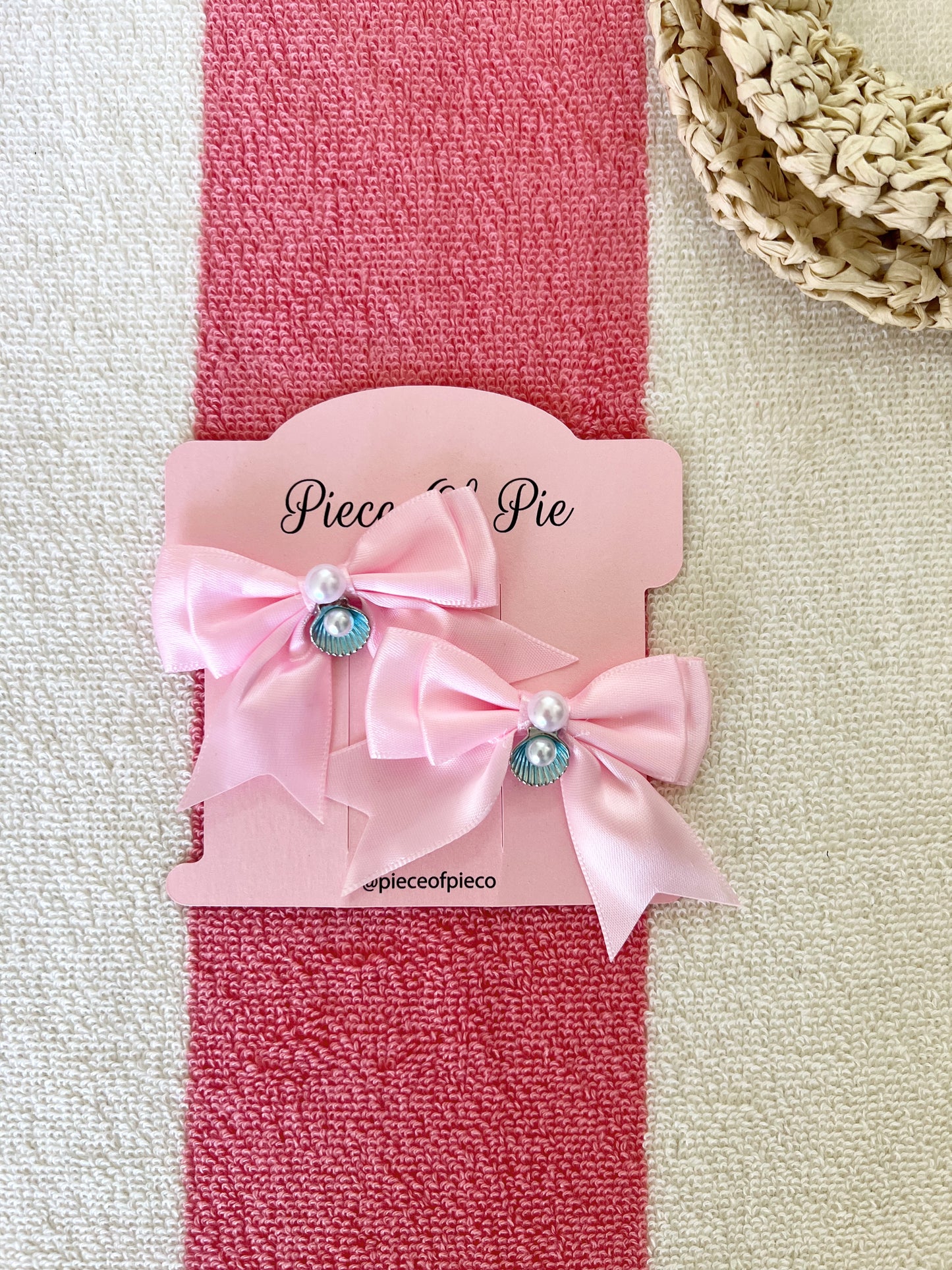 The coastal crush twin bows