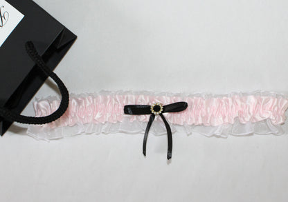 Uptown gal choker