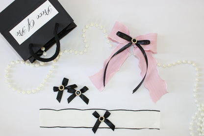 Upper east icon bow