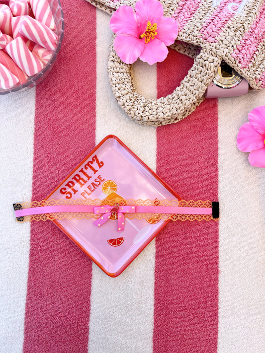 The tropic flamingo choker