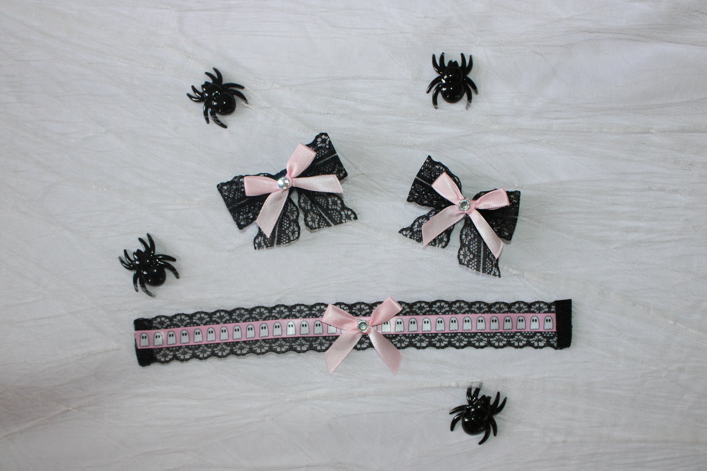 Sweet ghoul twin bows