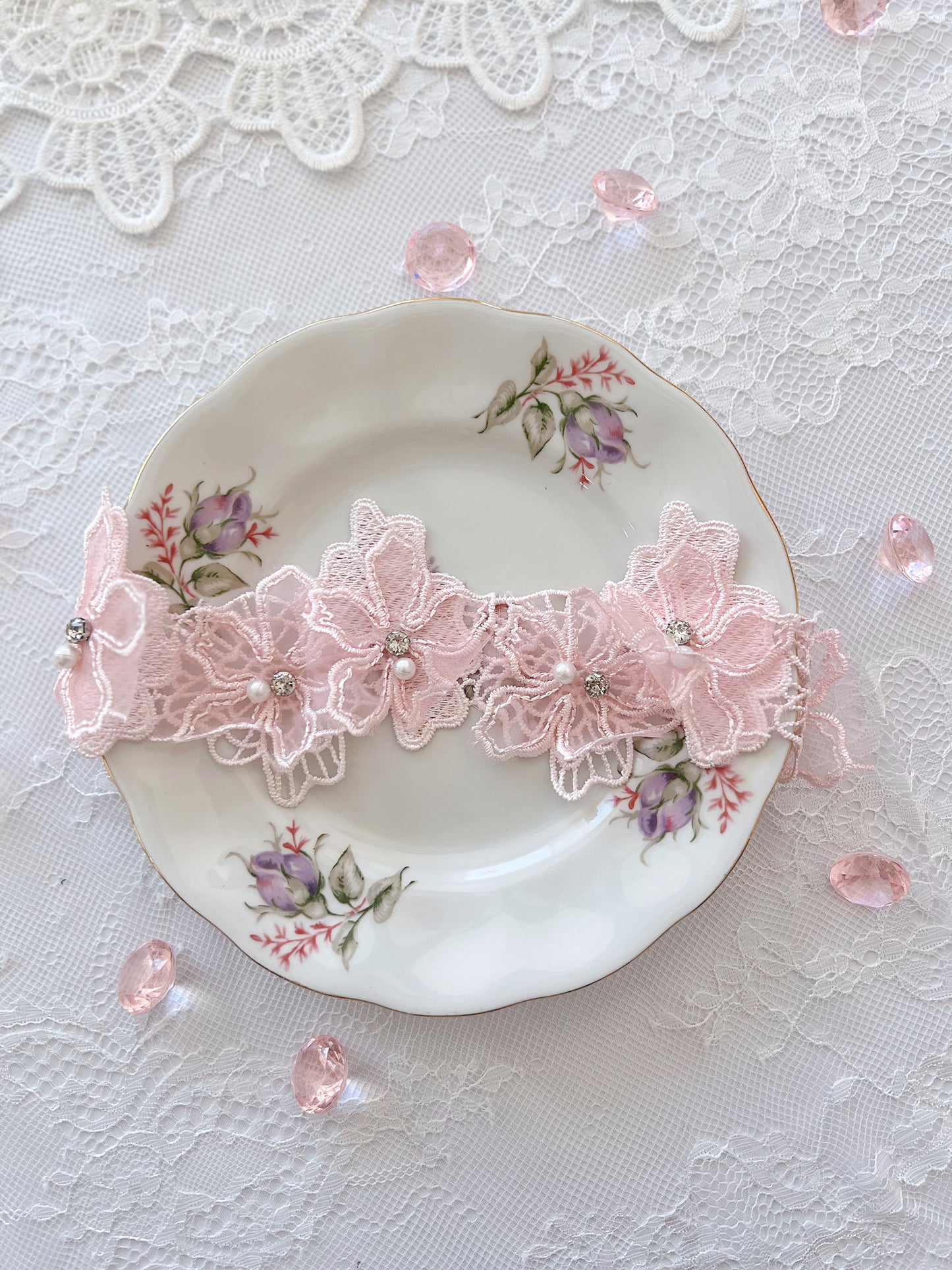 The Nicole Floral Choker
