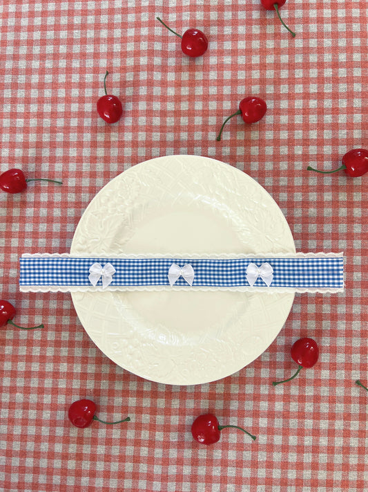 The Blueberry Pie Choker