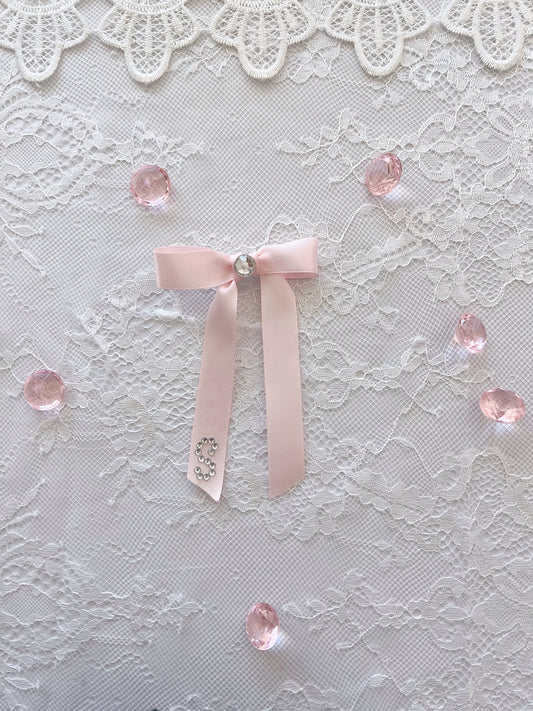 The Signature Initial Bow